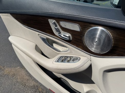 Used 2015 Mercedes-Benz C 300 4MATIC Sedan w/ Premium 1 Package image 13