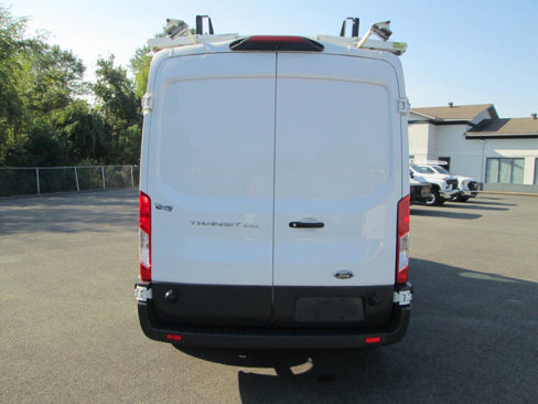 Used 2018 Ford Transit 250 148 Medium Roof image 6