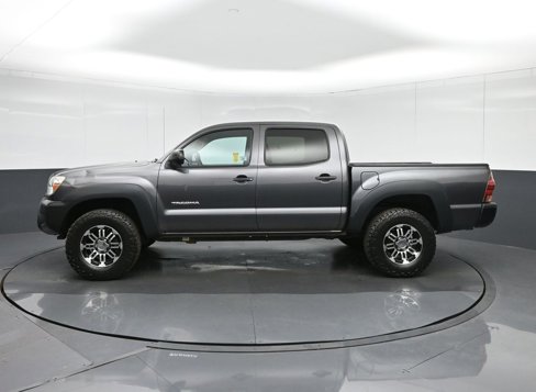 Used 2014 Toyota Tacoma PreRunner image 4