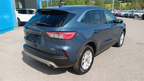 Used 2020 Ford Escape SE image 4