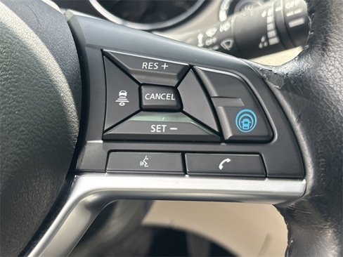 Used 2022 Nissan Rogue Sport SL w/ Premium Package image 25