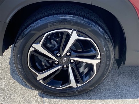 Used 2021 Chevrolet TrailBlazer RS w/ Technology Package image 31