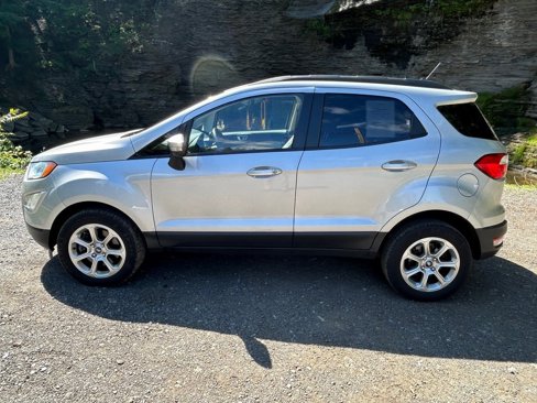 Used 2019 Ford EcoSport SE image 2