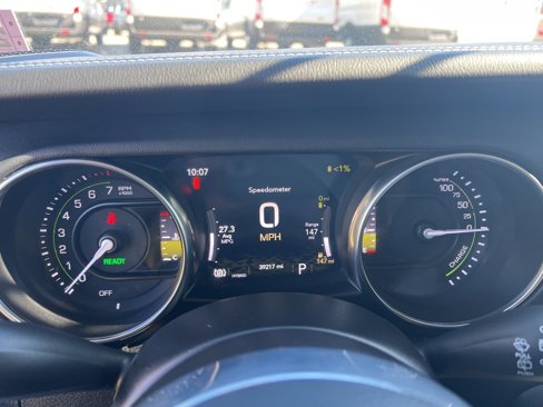 Used 2021 Jeep Wrangler Unlimited Sahara w/ Cold Weather Group image 25