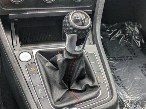 Used 2015 Volkswagen GTI SE w/ Lighting Package (SEL) image 12