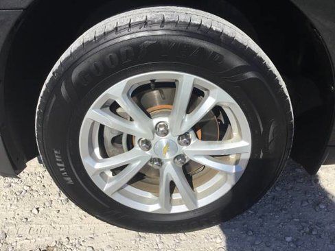 Used 2017 Chevrolet Equinox LT w/ Convenience Package image 9