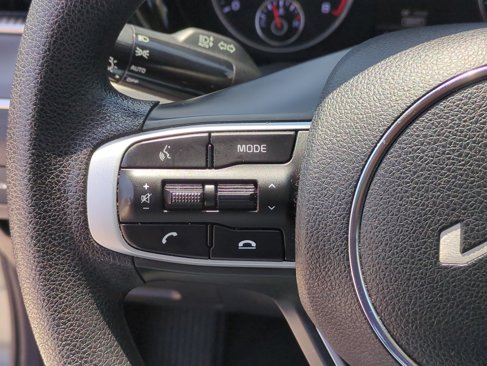 Used 2023 Kia K5 LXS image 28