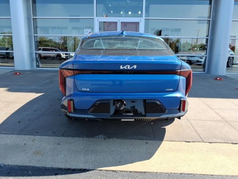New 2025 Kia K4 GT-Line image 6