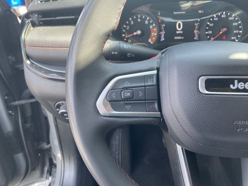 Used 2023 Jeep Compass Trailhawk image 22