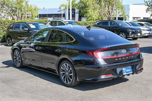 Certified 2022 Hyundai Sonata Limited w/ Preferred Accessory Package image 7