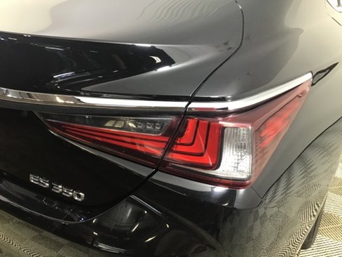 Used 2020 Lexus ES 350 w/ Premium Package image 25
