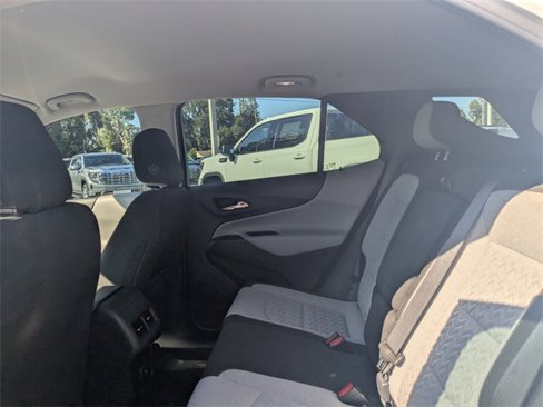 Used 2022 Chevrolet Equinox LS w/ Driver Confidence II Package image 13