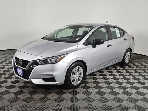 Used 2020 Nissan Versa S image 9