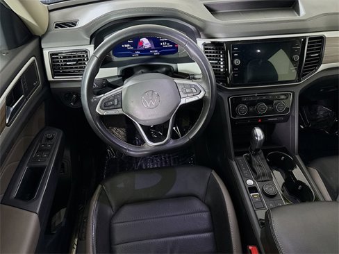 Used 2021 Volkswagen Atlas SEL Premium image 22