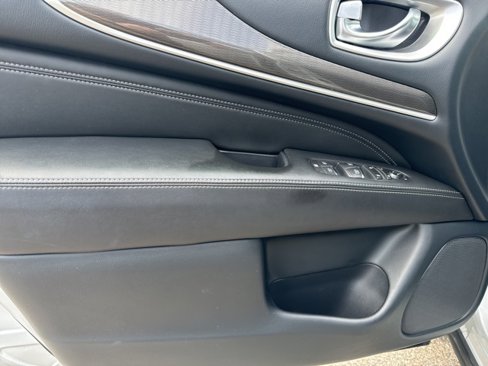 Used 2019 INFINITI QX60 Pure image 11