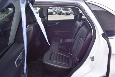Used 2022 Ford Edge SEL w/ Convenience Package image 34