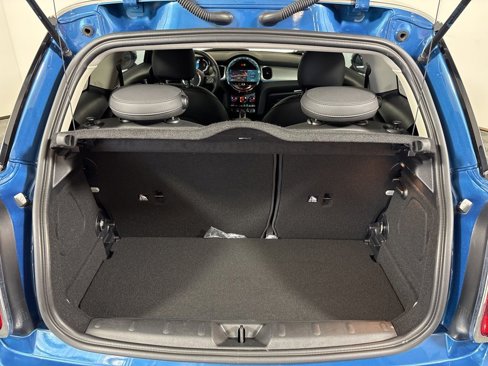 Certified 2024 MINI Cooper 2-Door Hardtop image 28
