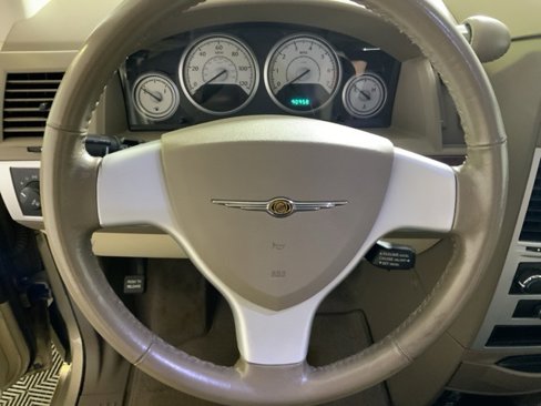 Used 2010 Chrysler Town & Country Touring w/ Family Value Group image 22