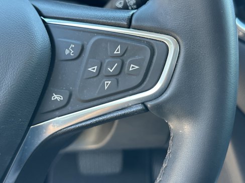 Used 2023 Chevrolet Equinox LT image 19