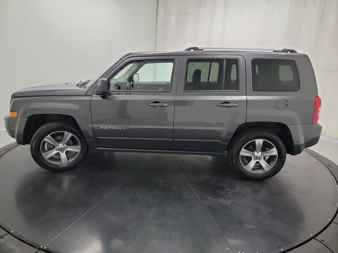 Used 2016 Jeep Patriot High Altitude image 4