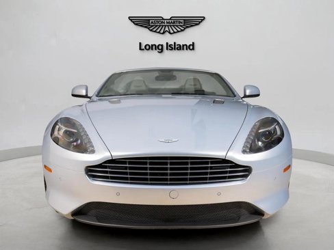 Used 2014 Aston Martin DB9 Volante image 2