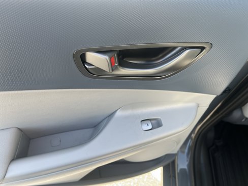 Used 2021 Hyundai Kona Ultimate image 18