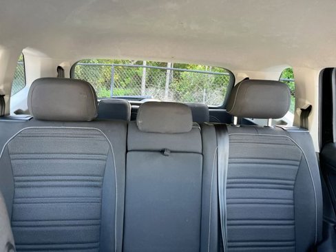Used 2022 Volkswagen Tiguan S image 16