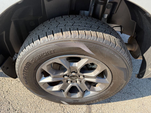 Used 2022 Ford Maverick XLT w/ Equipment Group 300A Standard image 11