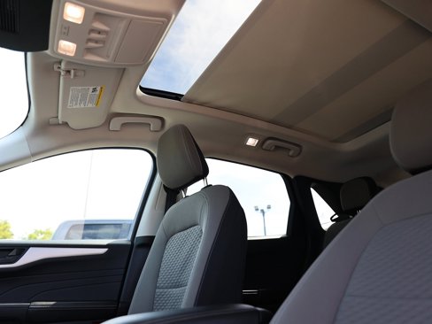 Certified 2022 Ford Escape SE w/ Convenience Package image 4