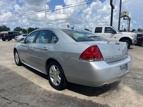 Used 2016 Chevrolet Impala LT image 8