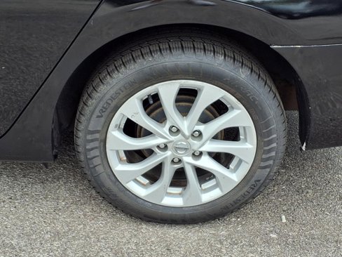 Used 2018 Nissan Sentra SV image 20