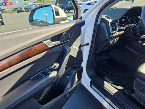 Used 2018 Audi Q5 Prestige w/ Prestige Package image 21
