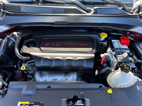 Used 2022 Jeep Compass Latitude image 9