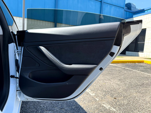 Used 2019 Tesla Model 3 Long Range image 17