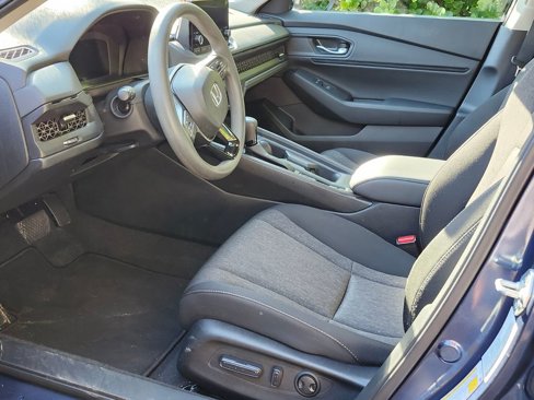 Certified 2024 Honda Accord EX image 5