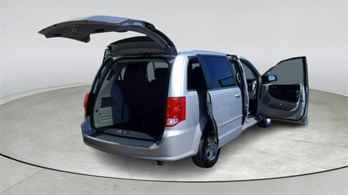 Used 2011 Dodge Grand Caravan Mainstreet w/ PWR Convenience Group image 13