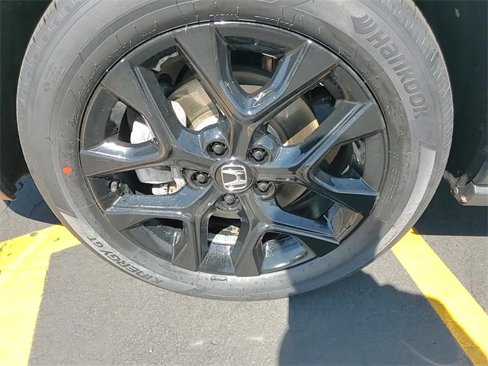Used 2023 Honda HR-V Sport image 8