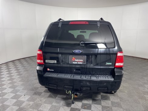 Used 2010 Ford Escape XLT image 5
