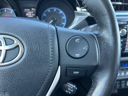 Used 2016 Toyota Corolla S Premium image 17