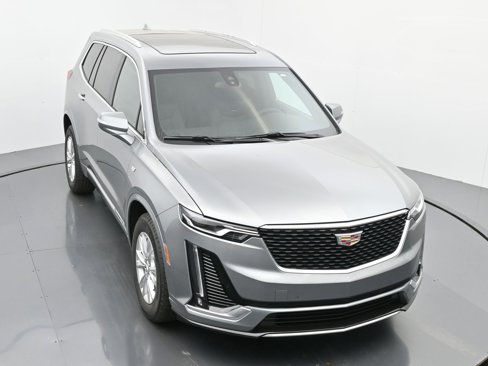 New 2025 Cadillac XT6 Luxury image 30