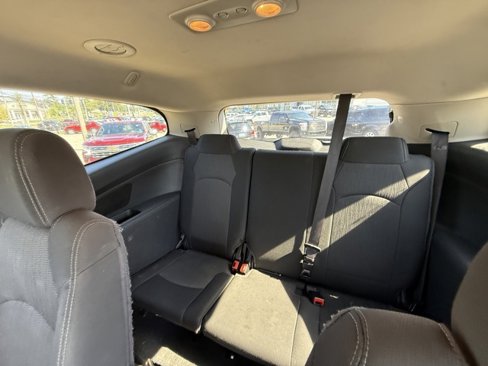 Used 2016 Chevrolet Traverse LT image 27