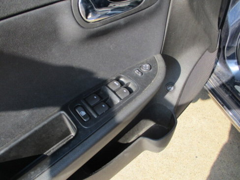 Used 2012 Chevrolet Malibu LT image 25