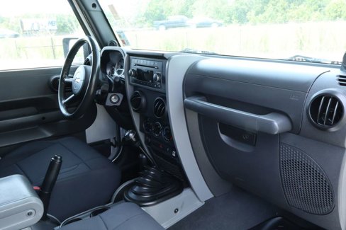 Used 2010 Jeep Wrangler Sport image 5