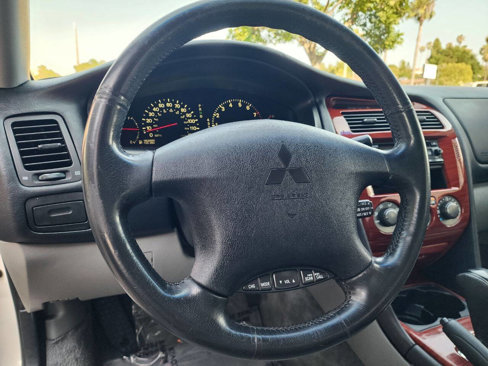 Used 2004 Mitsubishi Diamante LS image 25