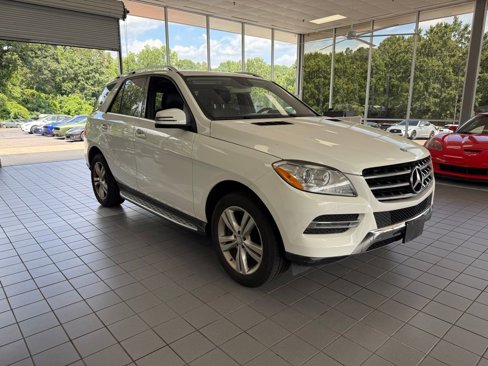 Used 2015 Mercedes-Benz ML 350 4MATIC image 4