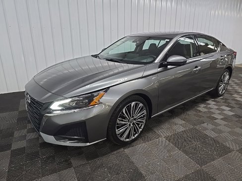 Used 2023 Nissan Altima 2.5 SL image 8