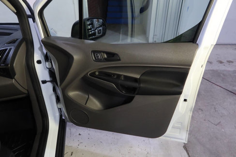 Used 2020 Ford Transit Connect XL image 14