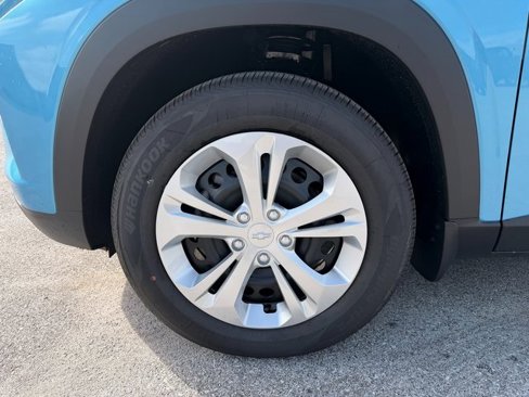 New 2026 Chevrolet Trax LS image 12