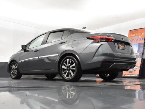Used 2024 Nissan Versa SV image 12