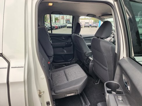 Used 2019 Honda Ridgeline Sport image 14